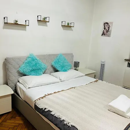 B&B Front Metro Lucania-3